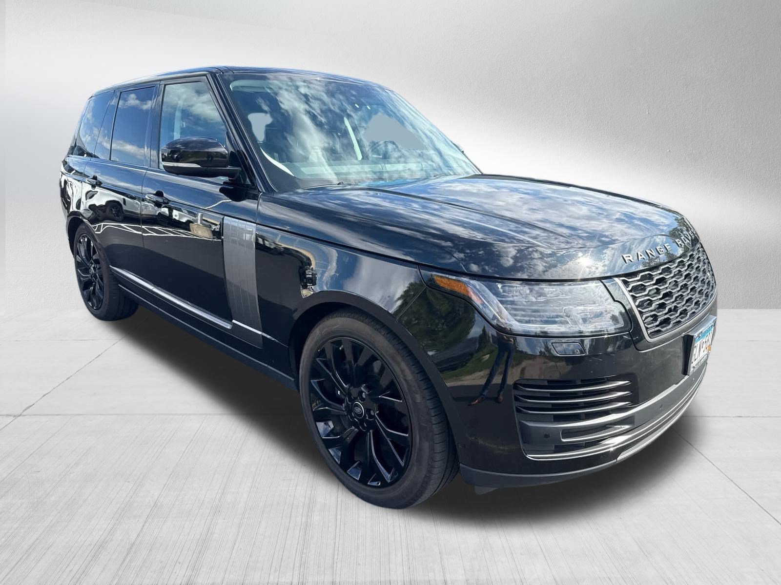 Used 2021 Santorini Black Metallic Land Rover Westminster image 6