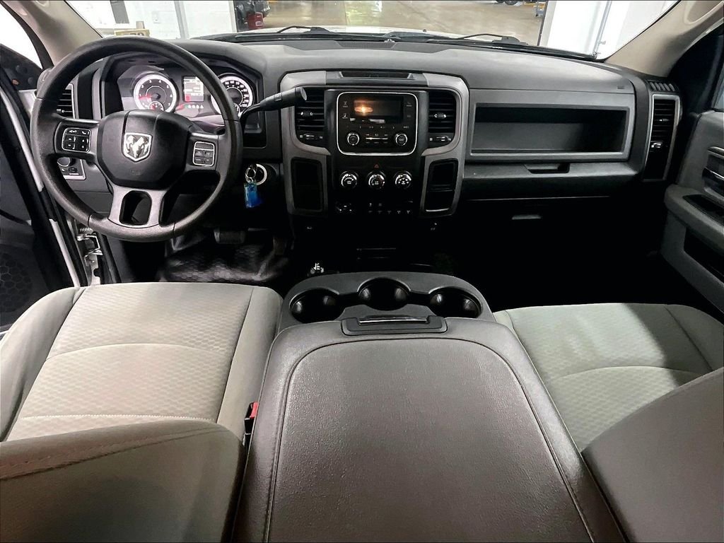 Used 2017 Bright Silver Clearcoat Metallic Ram Tradesman image 19
