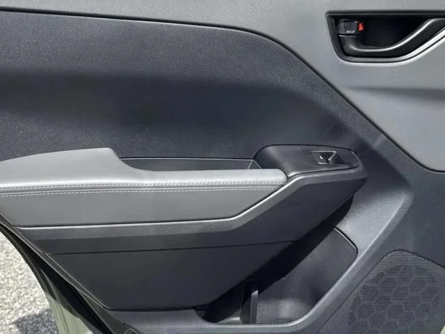 New 2026 CRYSTAL WHITE PEARL Subaru Premium image 54