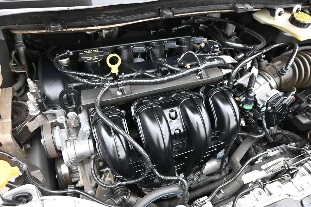 Used 2014 Silver Ford S image 9