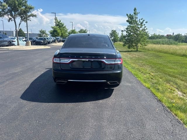 Used 2017 Black Lincoln Reserve image 6
