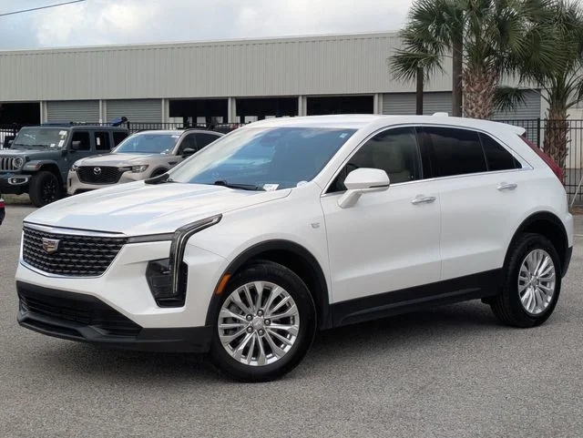 2024 Cadillac XT4