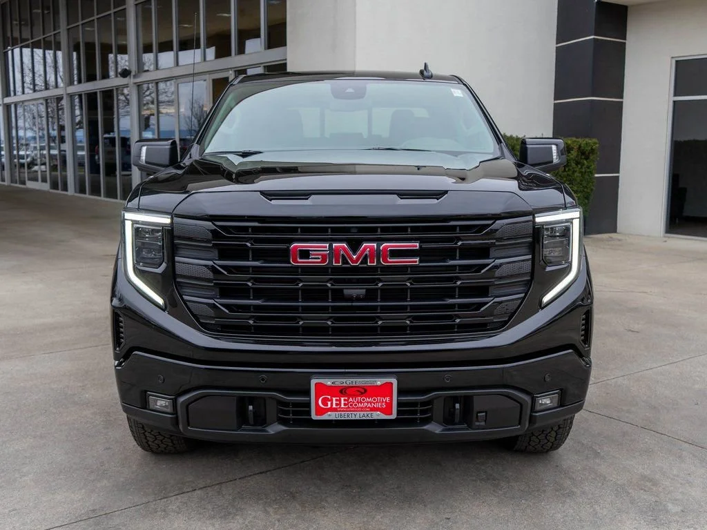 New 2026 Onyx Black GMC Elevation image 2