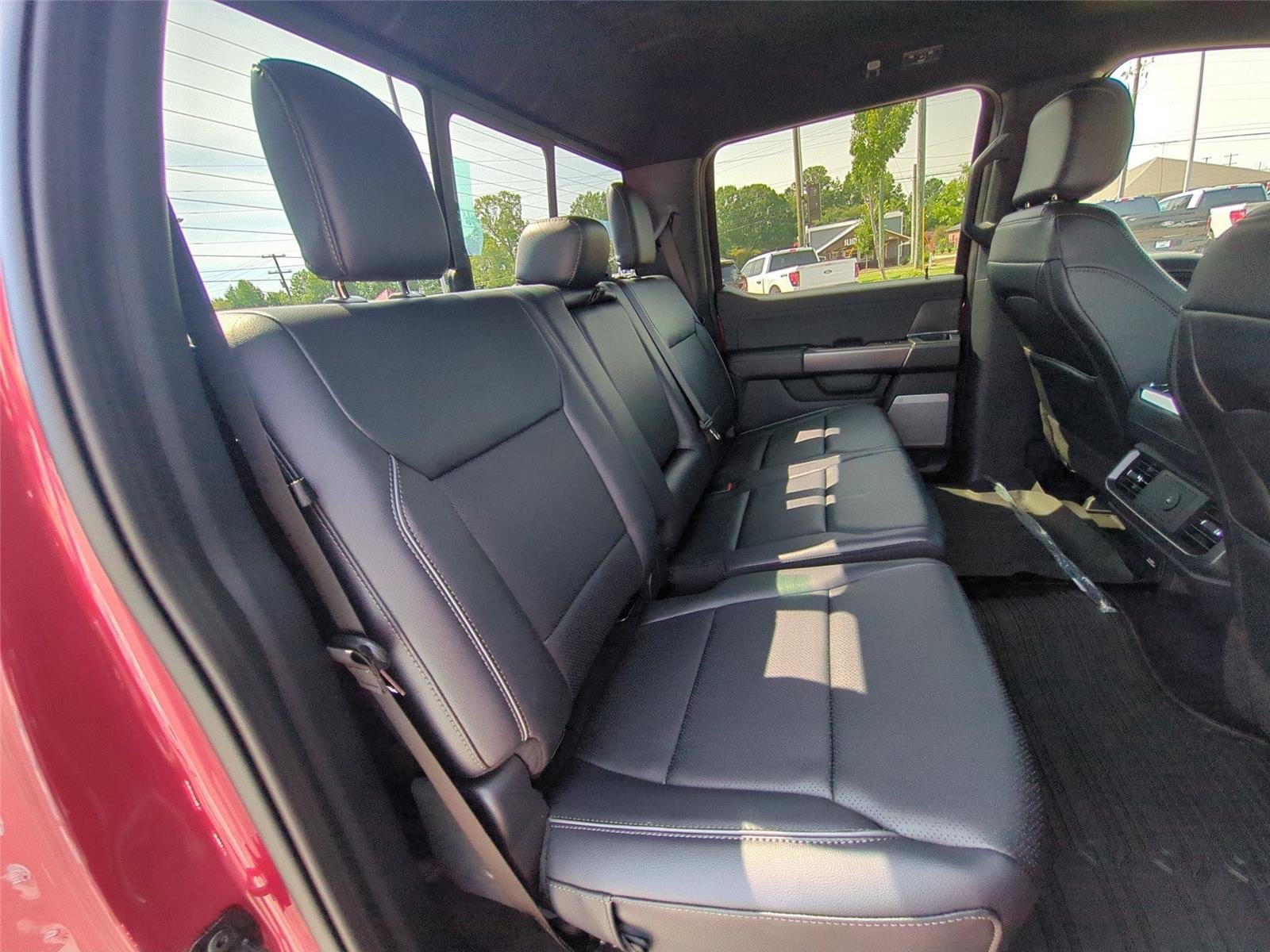 New 2026 Ruby Red Metallic Tinted Clearcoat Ford Lariat® image 36