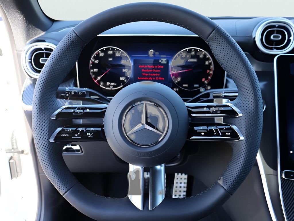 Used 2026 MANUFAKTUR Moonlight White Metallic Mercedes-Benz GLC 300 image 32