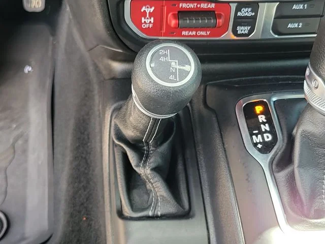 Used 2024 Gray Jeep Rubicon image 28