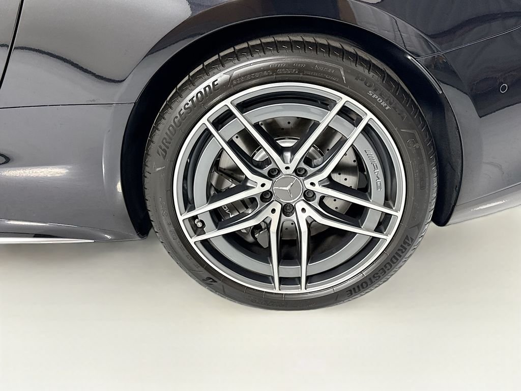 Certified Used 2025 Obsidian Black Metallic Mercedes-Benz Base image 29