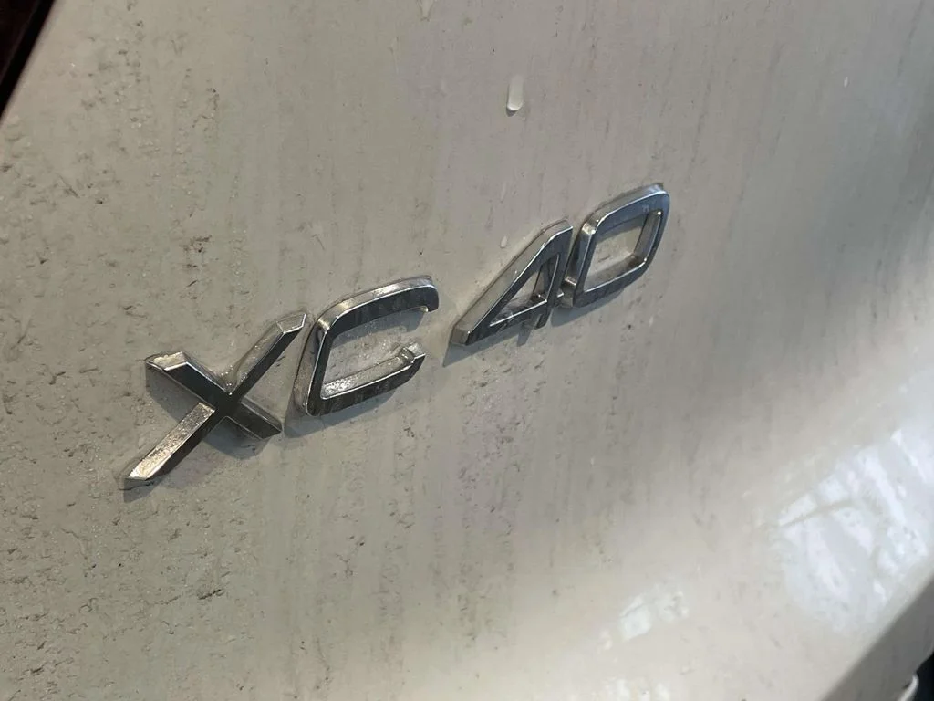 2026 Volvo XC40 Core - Photo 8