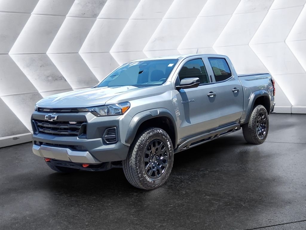 Used 2024 Gray Chevrolet Trail Boss image 3