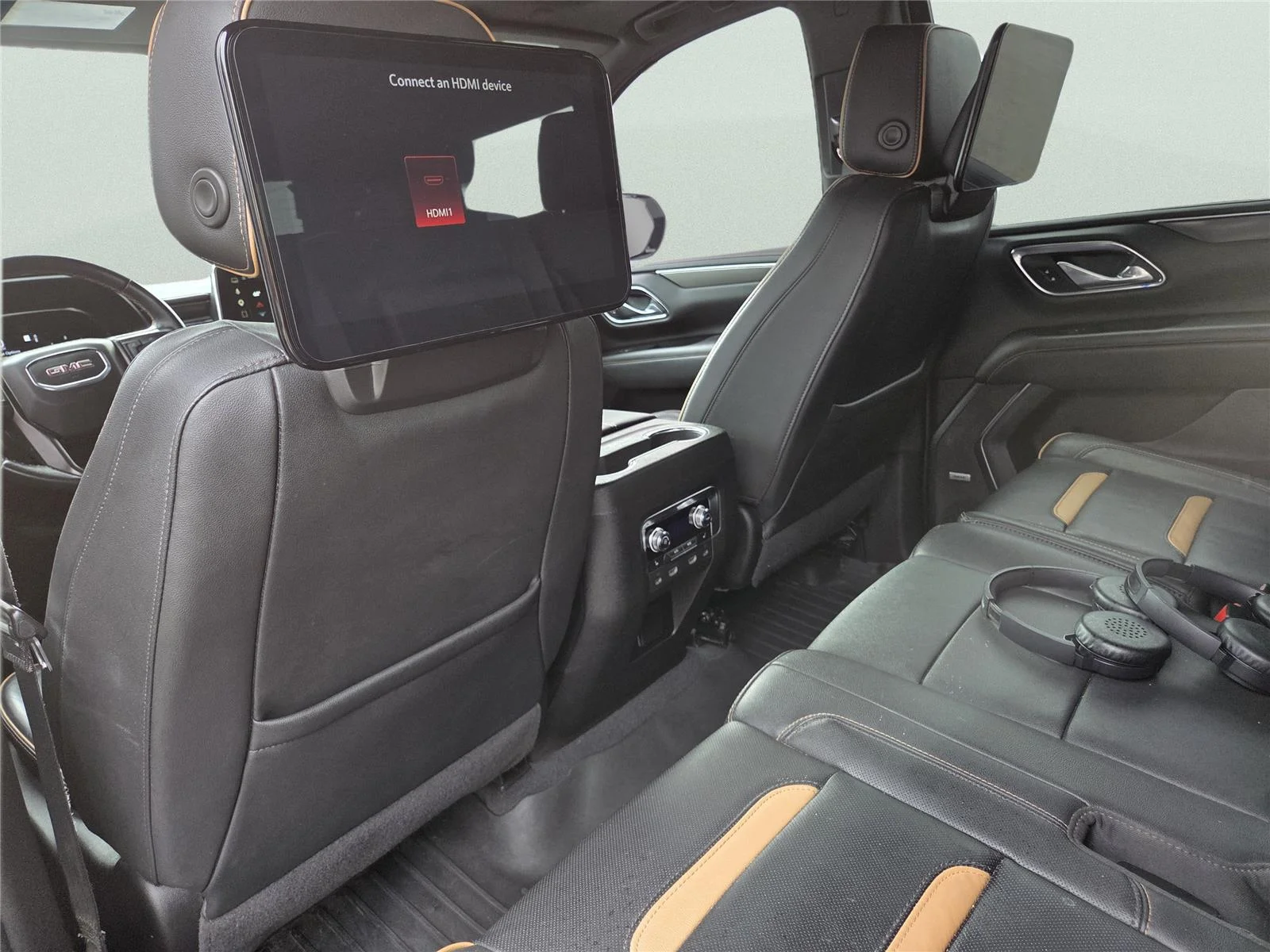 Used 2023 Summit White GMC AT4 image 22