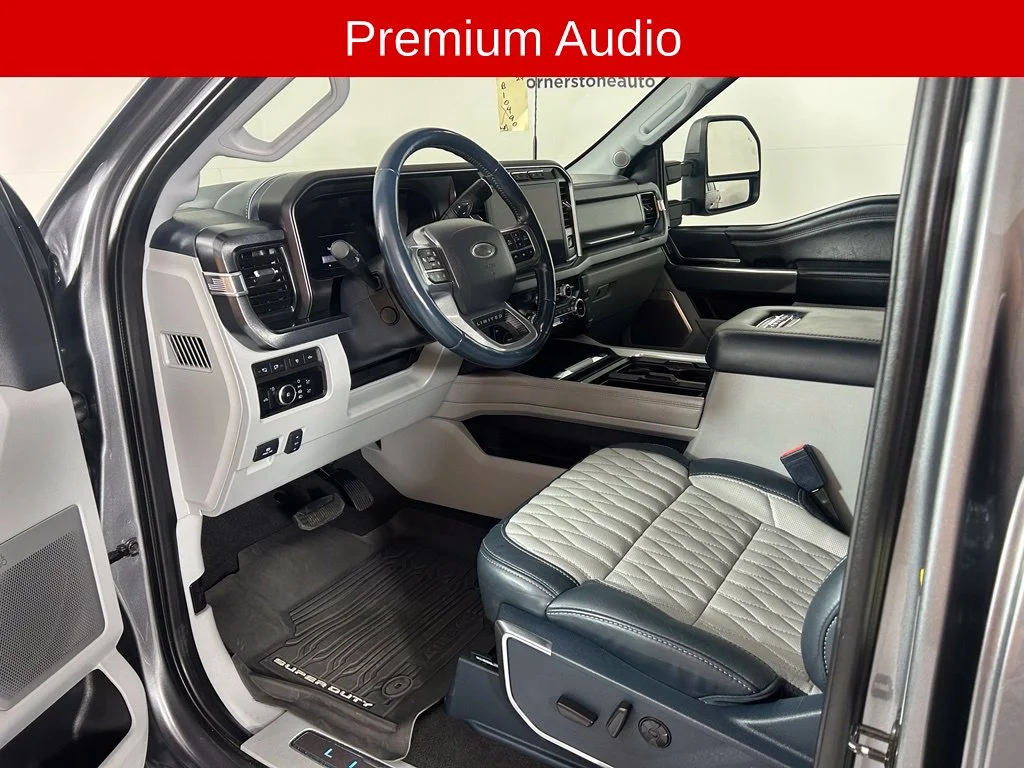 Used 2024 Gray Ford Limited image 8
