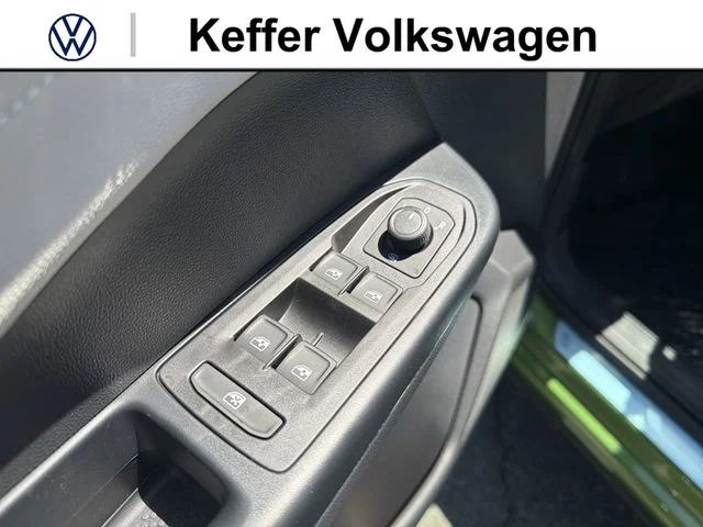 New 2026 Green Volkswagen 1.5T SEL image 15