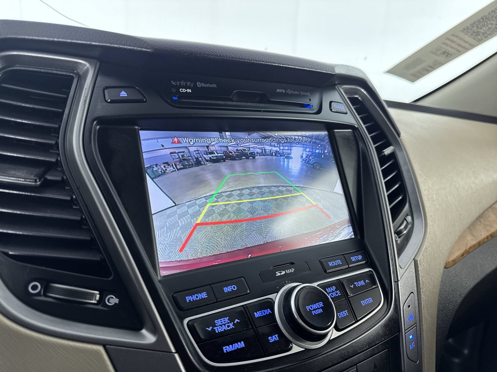 Used 2014 Serrano Red Hyundai  image 18