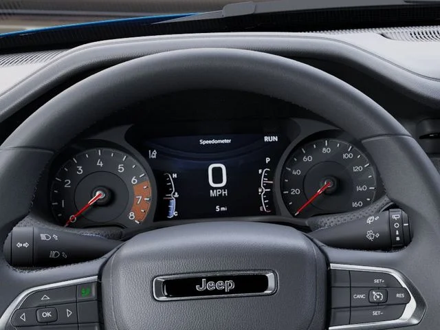 New 2026 Hydro Blue Pearlcoat Jeep Latitude image 18