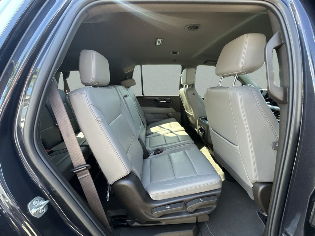 Used 2025 Gray Chevrolet LT image 33
