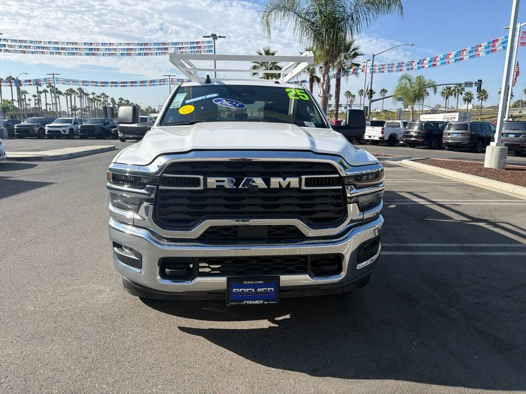 2025 RAM 2500 Tradesman - Photo 8