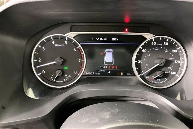 Used 2022 Gray Nissan SV image 12