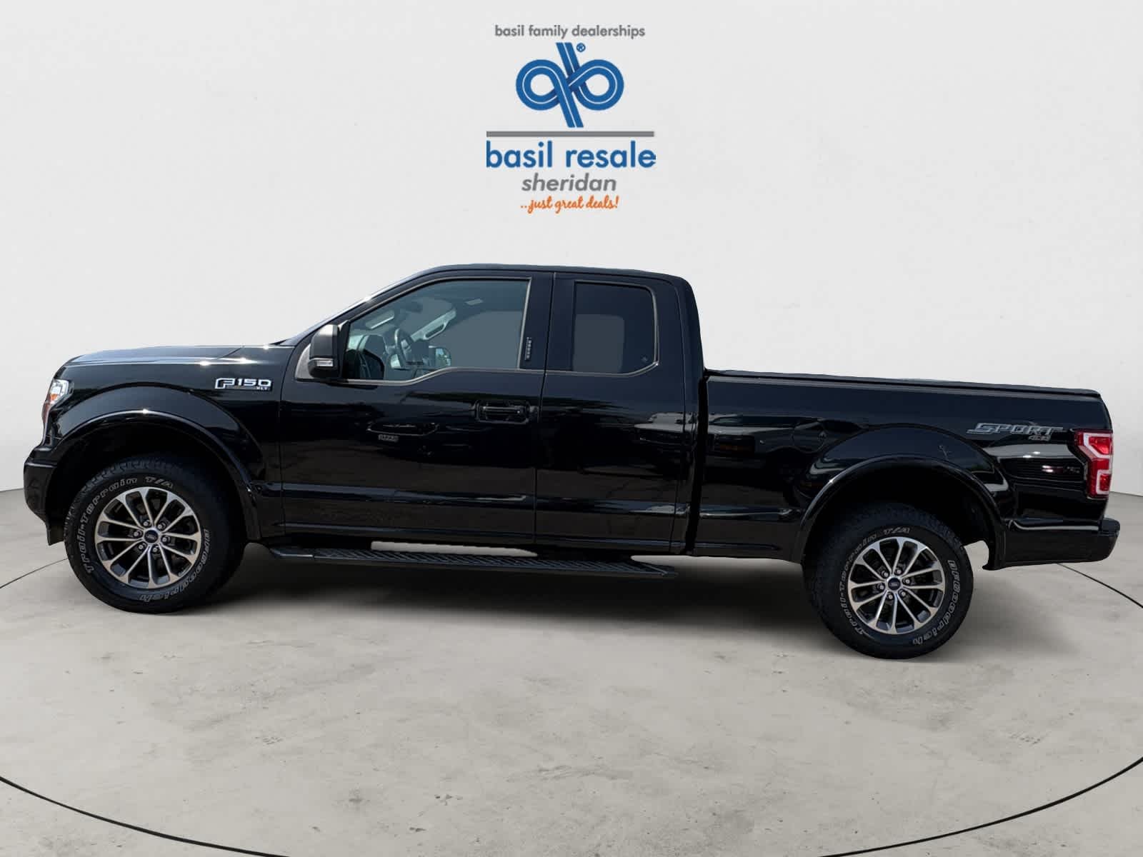 Used 2019 Agate Black Ford XLT image 3