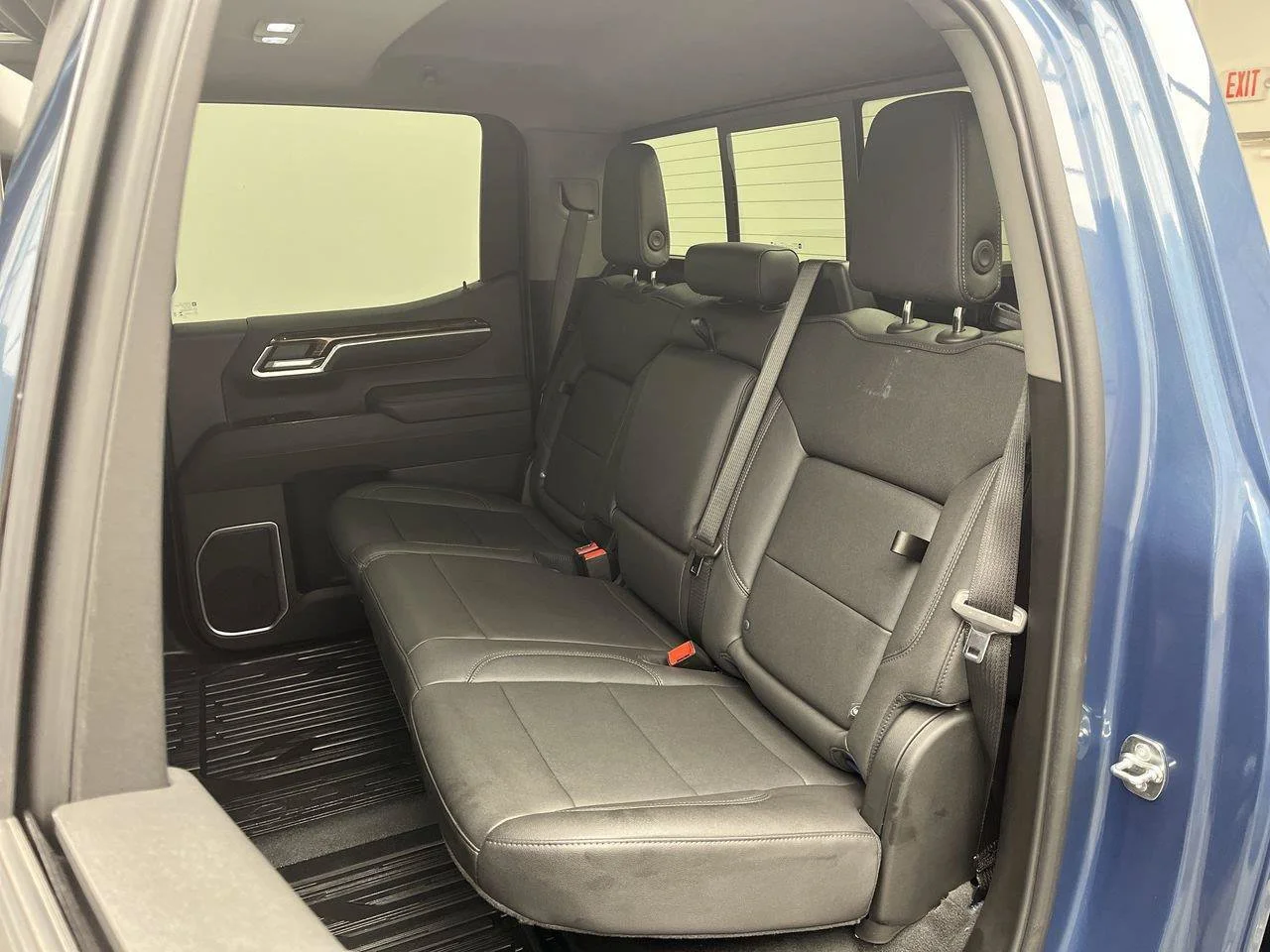 Used 2026 Blue GMC Elevation image 12