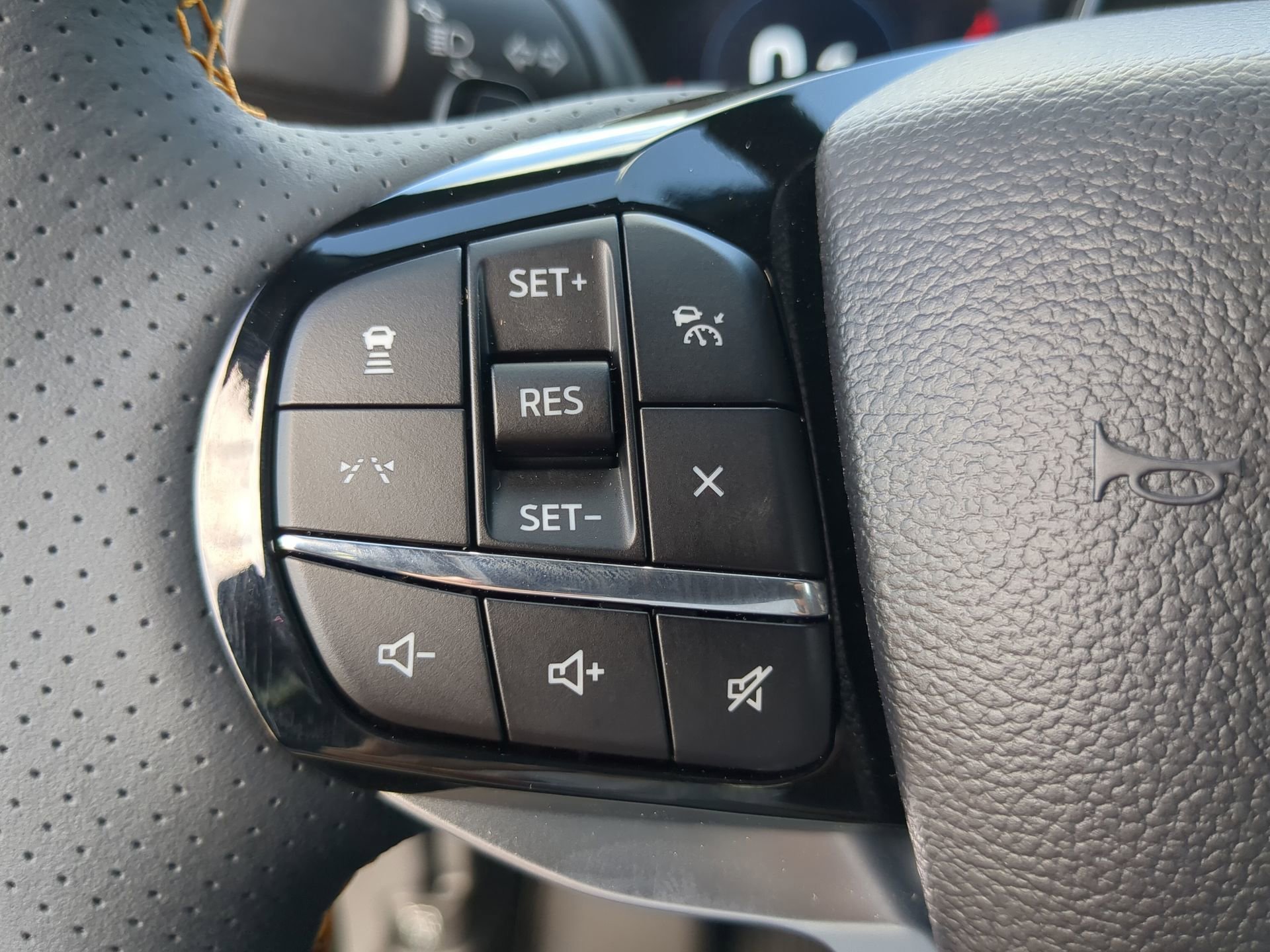 New 2026 Vapor Blue Metallic Ford Tremor® image 65