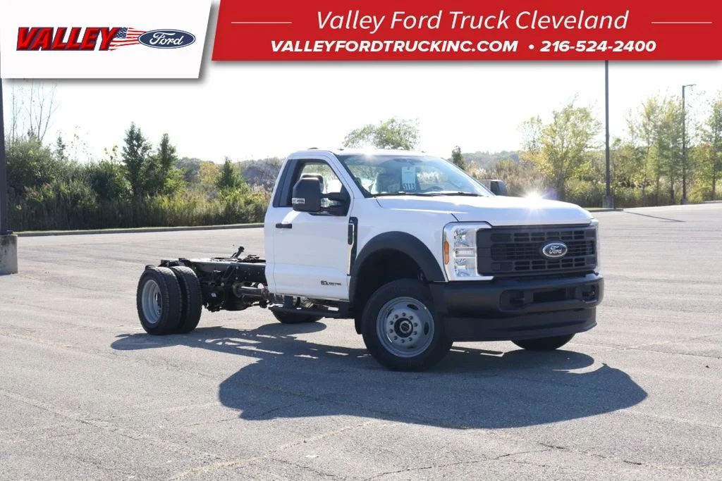 2026 Ford F-550 Super Duty Chassis Cab