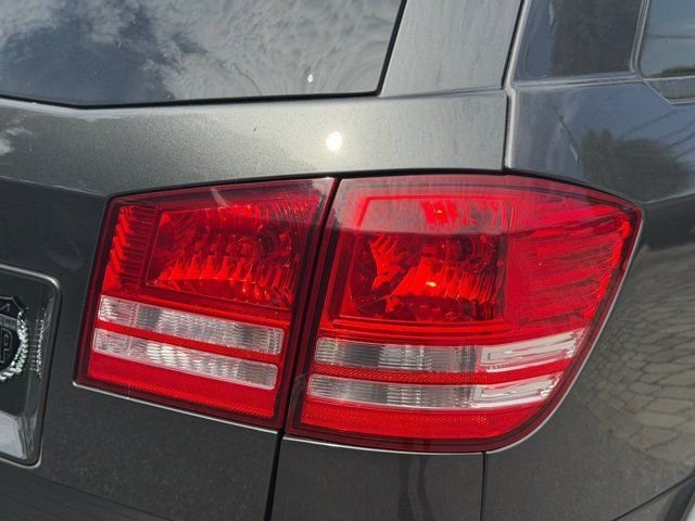 Used 2020 Gray Dodge SE image 46
