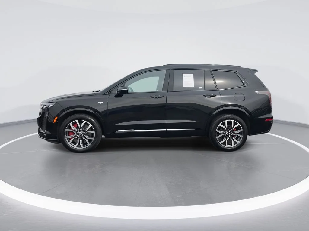 Used 2023 Black Cadillac Sport image 5