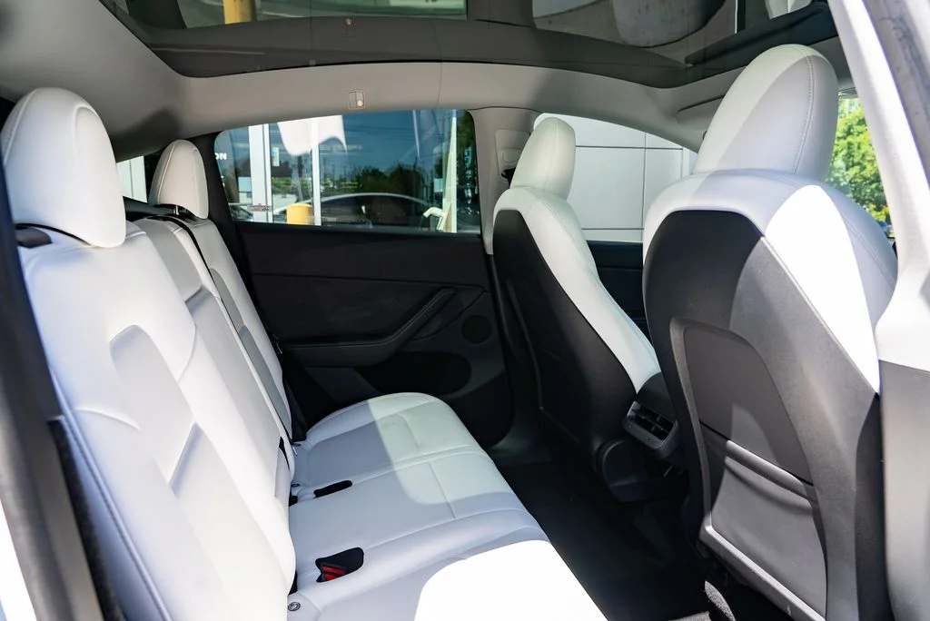 Used 2023 White Tesla Long Range image 21