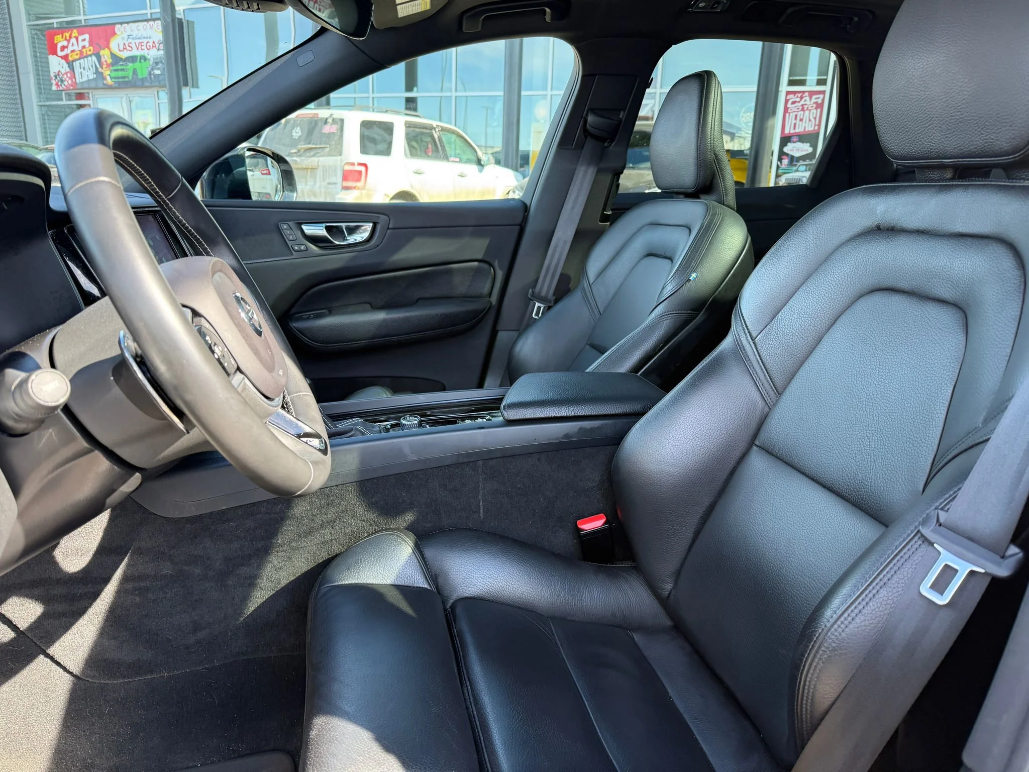Certified Used 2020 Silver Volvo T6 R-Design AWD*Adaptive Cruise | Nav | Pano Roof | Htd Leather | Lane Keep Assist | Park Assist image 6