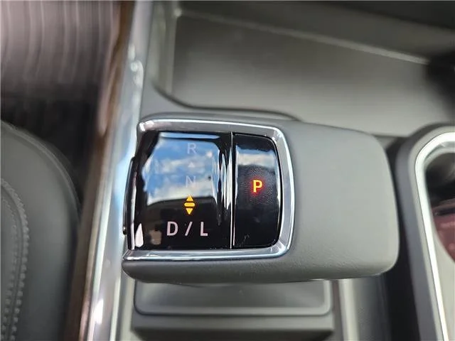 New 2026 Onyx Black GMC Elevation image 16