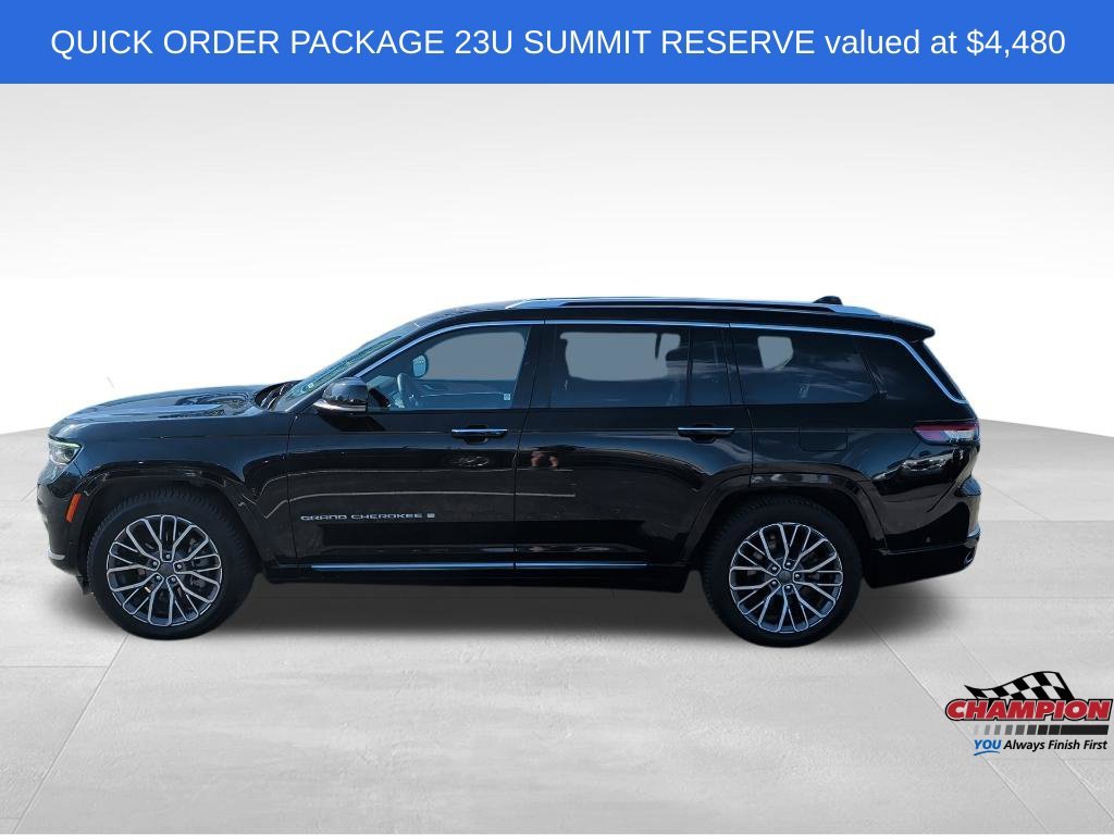 Used 2023 Black Jeep Summit image 2