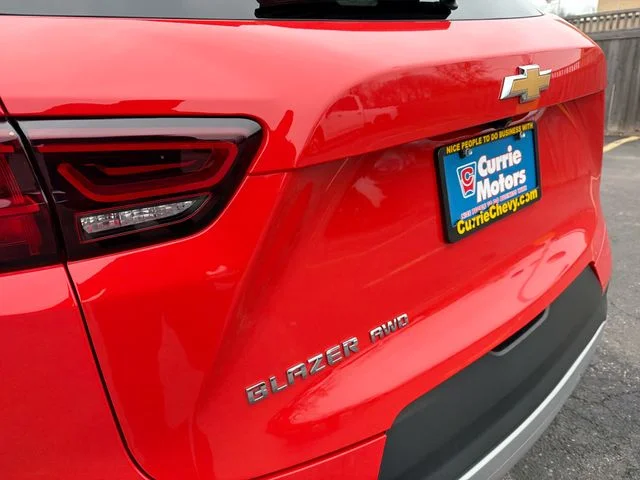 Certified Used 2025 Orange Chevrolet LT image 30