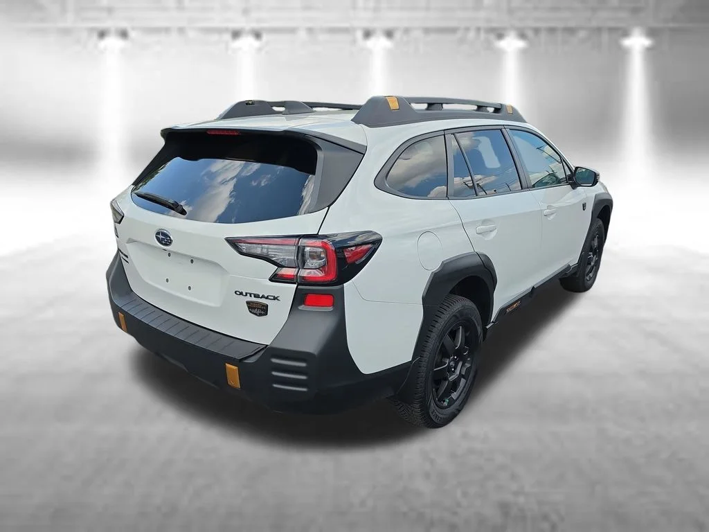 Used 2025 White Subaru Wilderness image 8