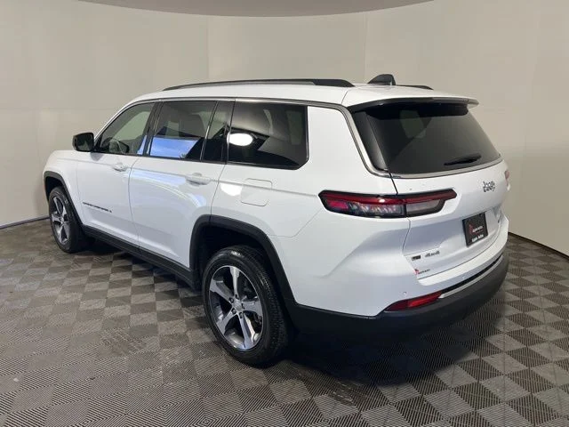 Used 2023 White Jeep Limited image 6