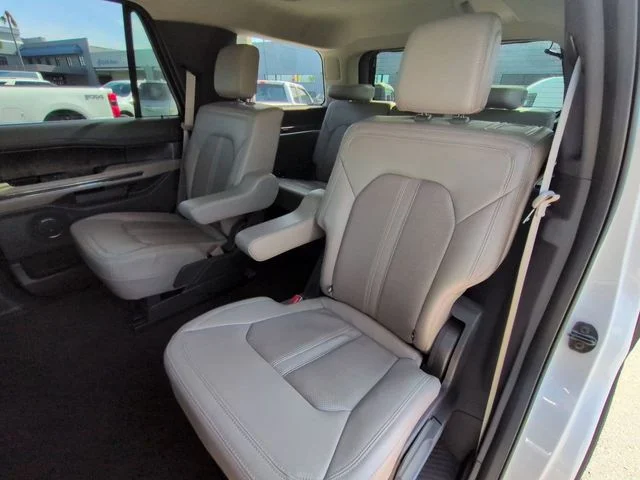 Certified Used 2021 Oxford White Ford Limited image 16