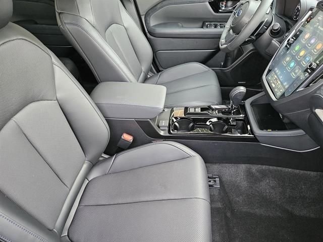 New 2026 MAGNETITE GRAY METALLIC Subaru Limited image 10