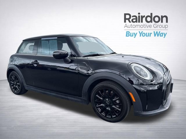 2022 MINI Hardtop's photo