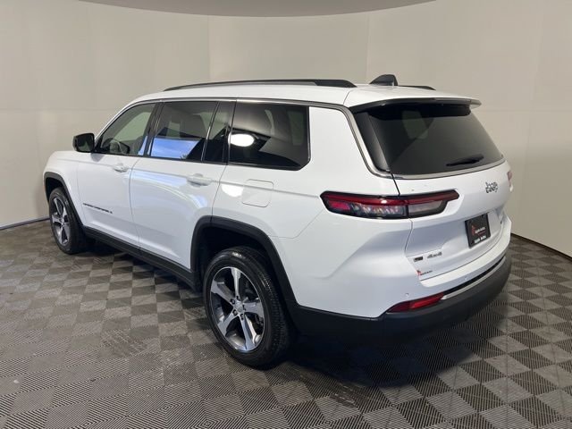 Used 2023 White Jeep Limited image 6
