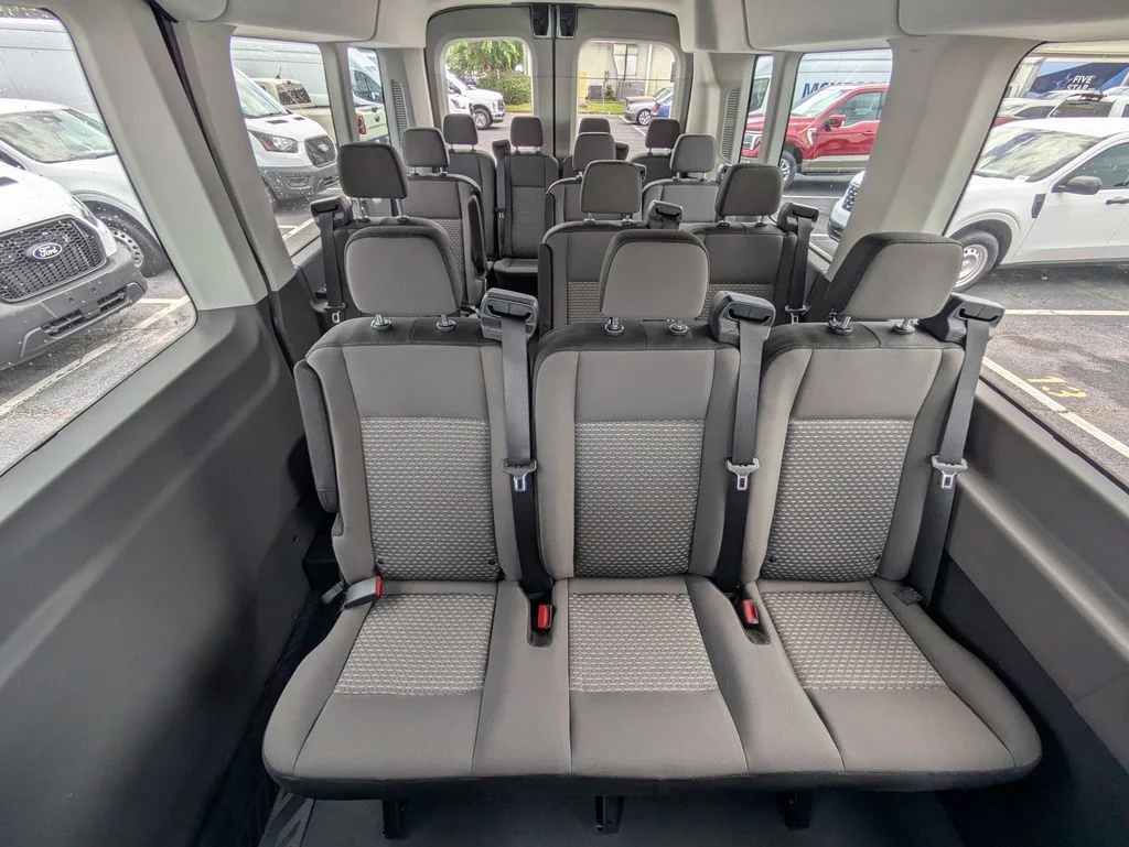 New 2026 Oxford White Ford XLT image 15