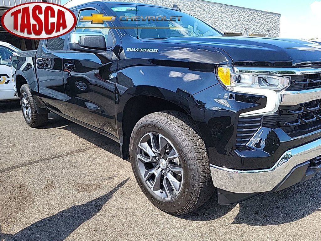 Used 2024 Black Chevrolet LT (2FL) image 1
