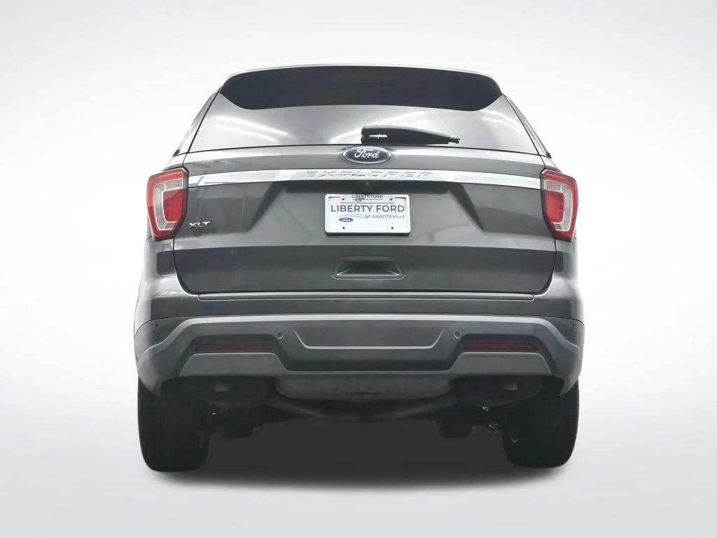 Used 2019 Gray Ford XLT image 37