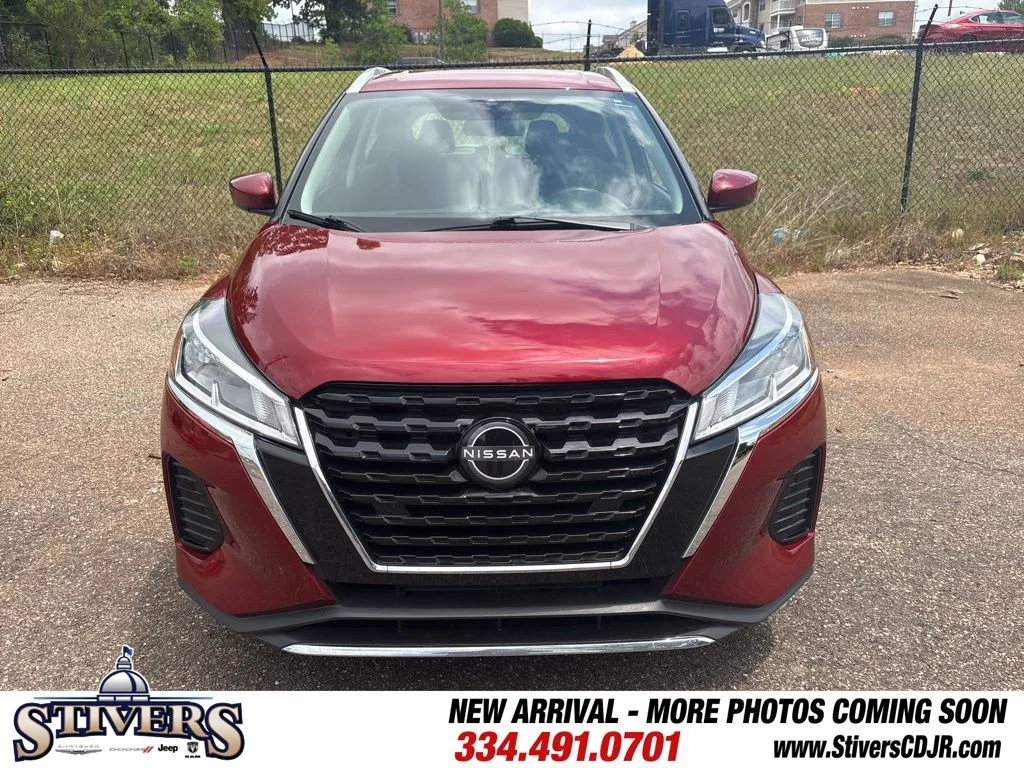 Used 2023 Nissan Kicks SV with VIN 3N1CP5CV5PL566782 for sale in Prattville, AL