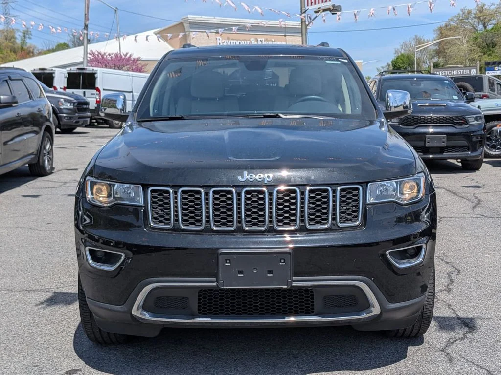 Used 2020 Black Jeep Limited image 3
