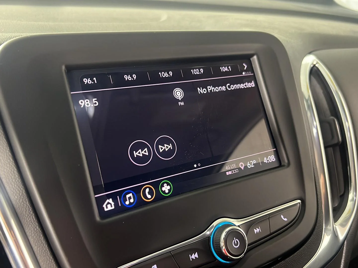 Used 2023 Harvest Bronze Metallic Chevrolet LT image 18