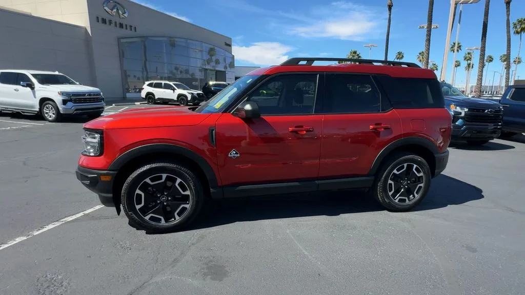 Used 2023 Red Ford Outer Banks image 6