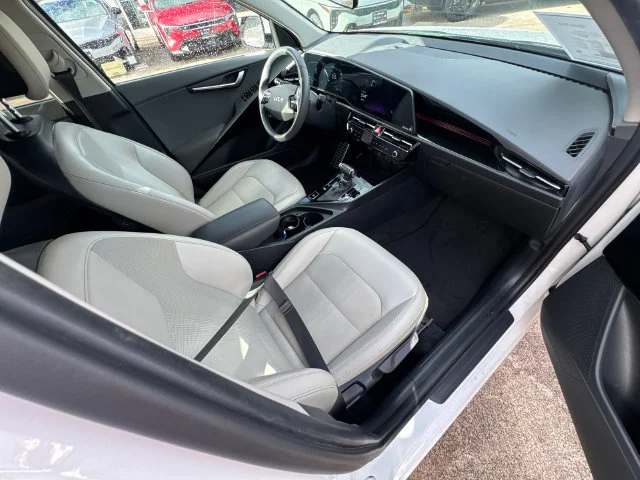 Certified Used 2025 White Kia EX Touring image 20