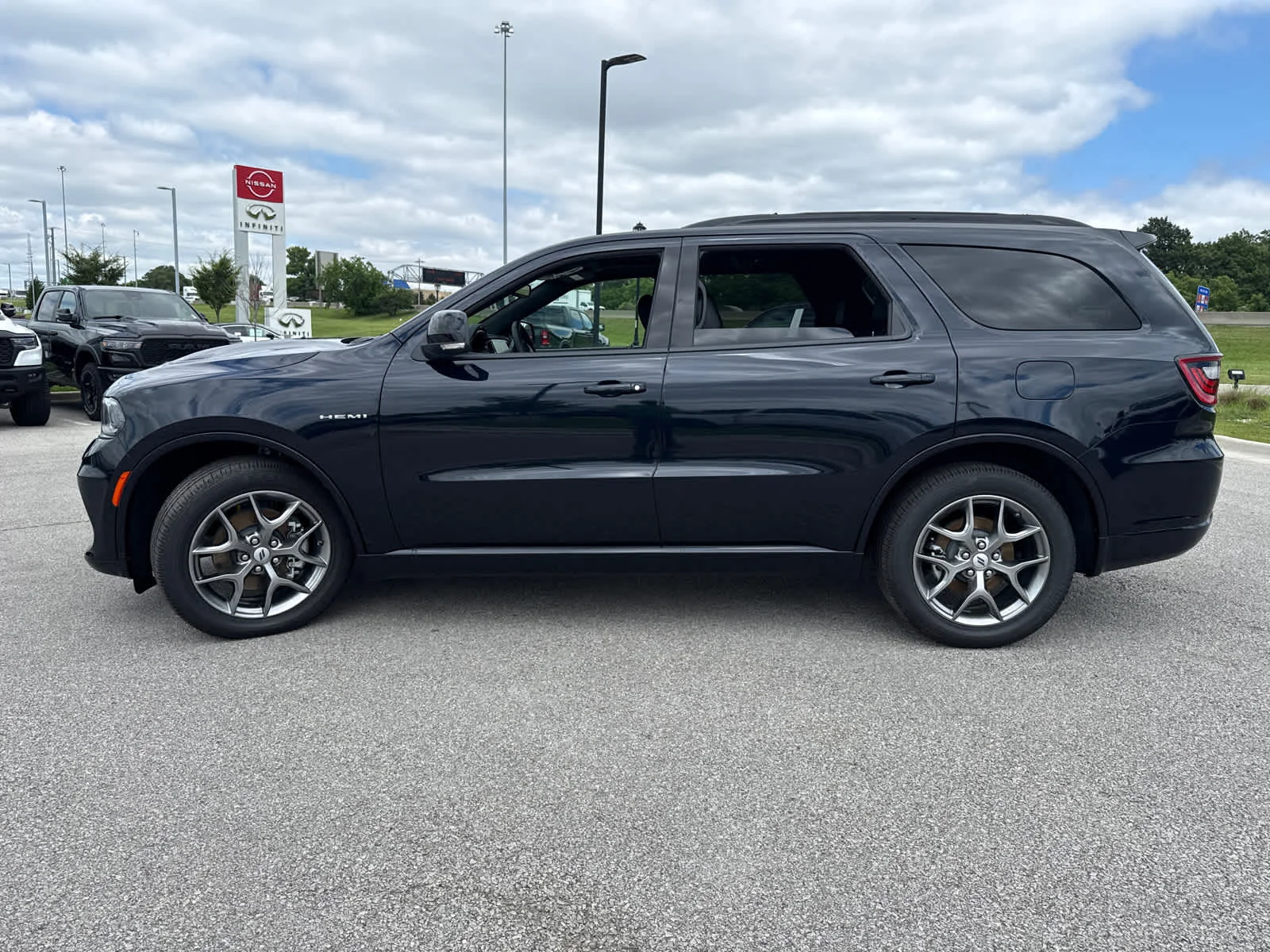 New 2026 Night Moves Exterior Paint Dodge GT Plus HEMI V8 image 5