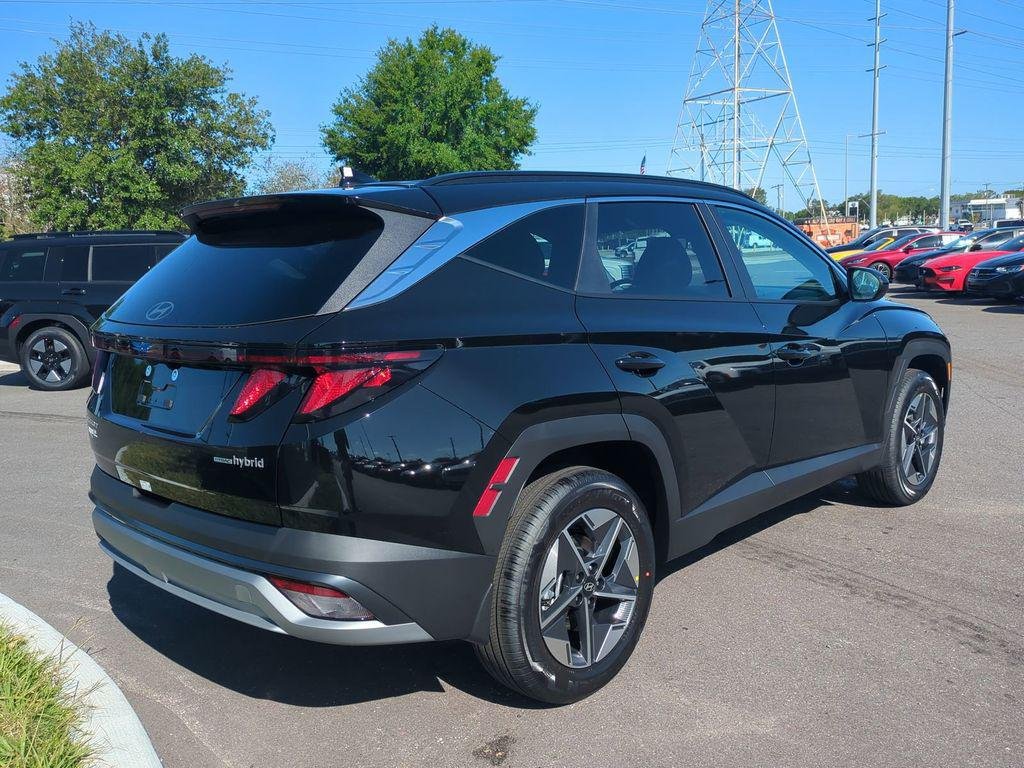 New 2026 Gray Hyundai SEL AWD image 4