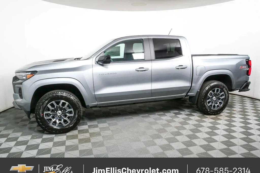 2026 Chevrolet Colorado Z71 - Photo 29