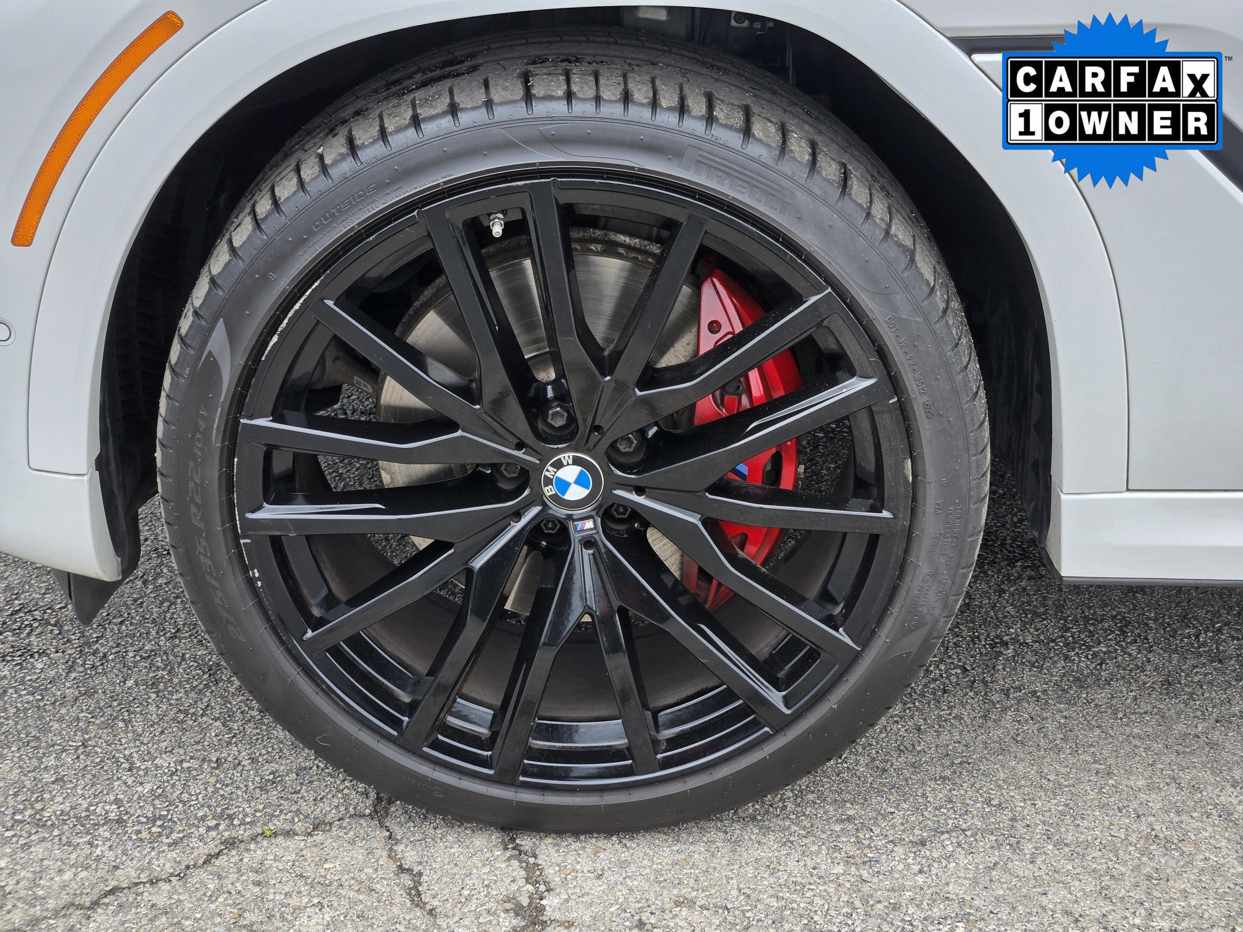 Certified Used 2022 Alpine White BMW xDrive40i image 10